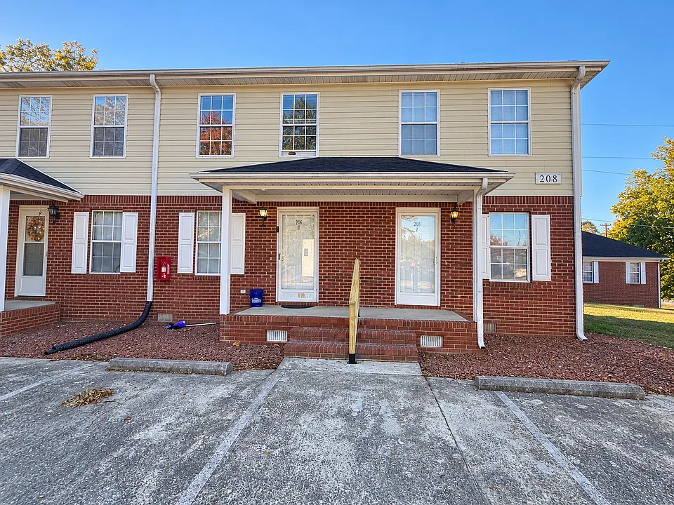 208 A-J College Street