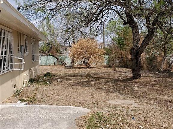 3rd image of 1308 N Garcia St