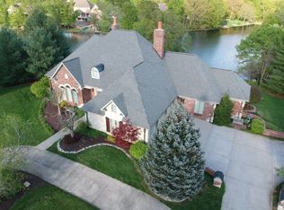 5748 Lake Briar Dr, Millstadt, IL 62260