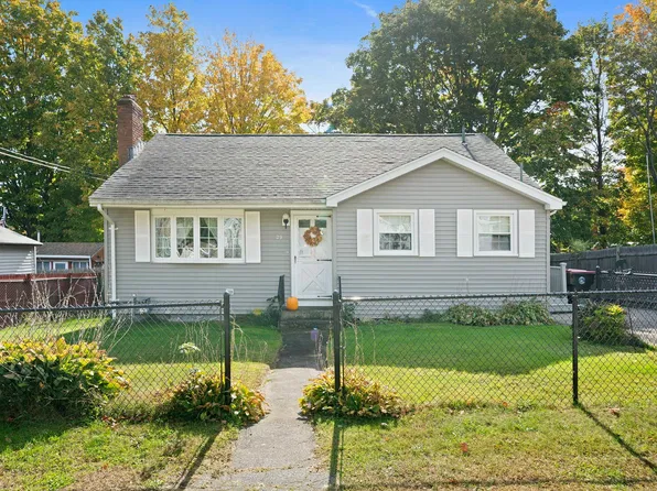 29 Aberdeen St, Brockton, MA 02302