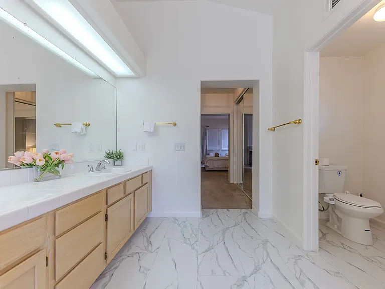 3012 Cordova Ct — Photo 37
