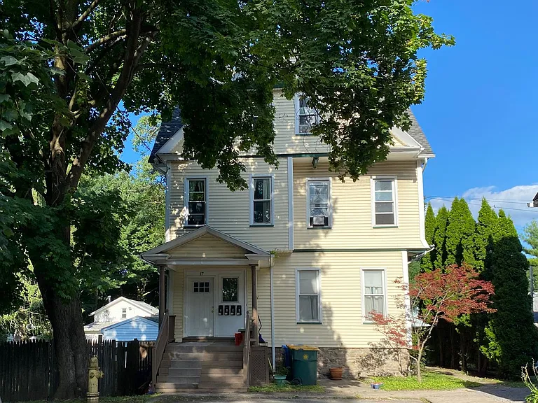 17 Hanna Pl #A-D — Photo 24