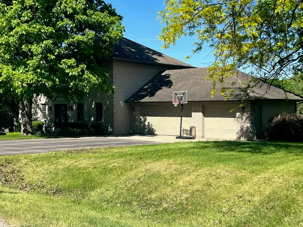 8481 Winnebago Ln, Byron, IL 61010