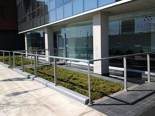 Sold by SunAmerica Realty Group Inc (DO NOT USE) | media 3