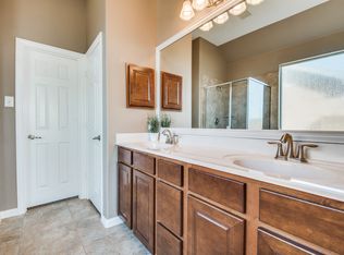 12516 Meadow Landing Dr, Frisco, TX 75034