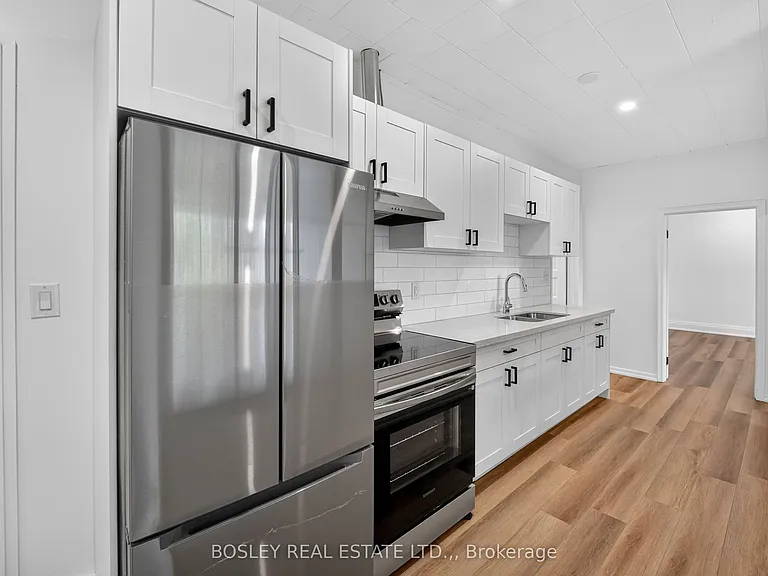 215 King St #2 — Photo 2
