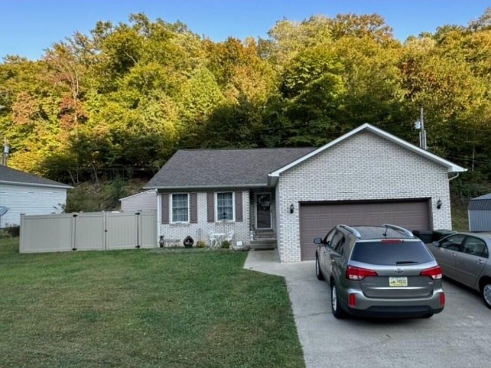 130 Stoney Brook Dr, Van Lear, KY 41265 Zillow