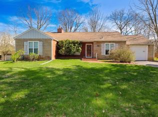 718 W North Ln, Peoria, IL