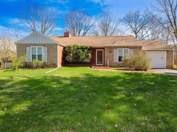 718 W North Ln, Peoria, IL 61615