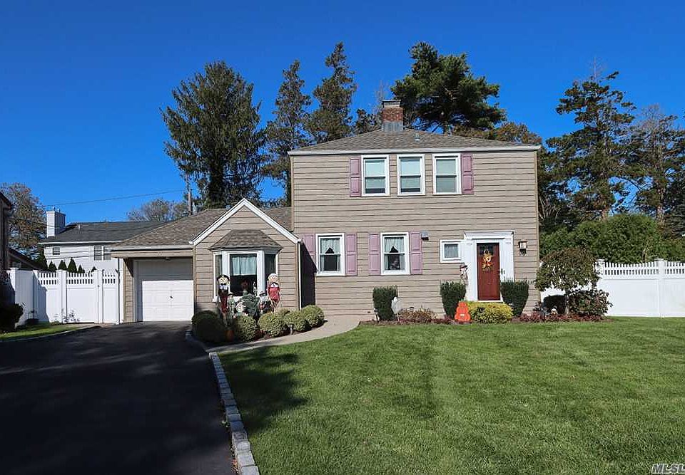 1st image of 99 Webster St