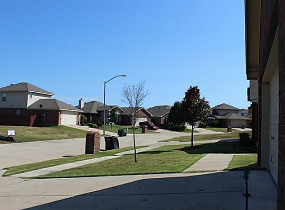 3rd image of 3444 Cayman Dr