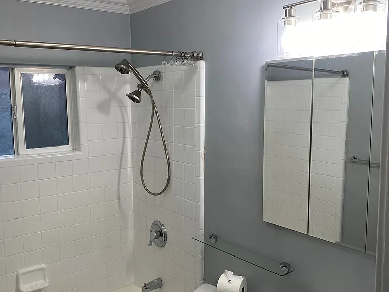 246 E Hampton Ave — Photo 11