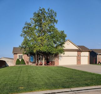 606 N Brentwood Pl, Andover, KS, 67002