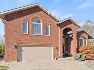 1410 McMahon Cres, Lakeshore, ON N8L0R1