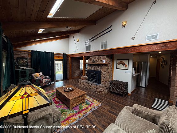 3rd image of 139 Rowan Rd