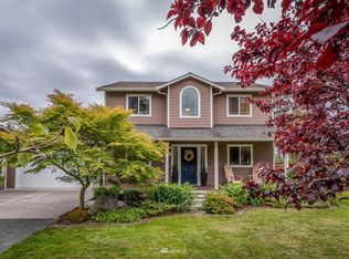 1438 Admirals Dr, Coupeville, WA 98239