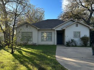 701 Frame St, Denton, TX 76209