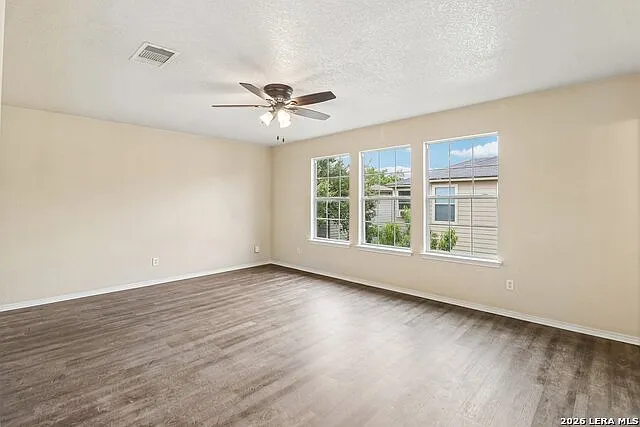 407 Amberdale Oak — Photo 20