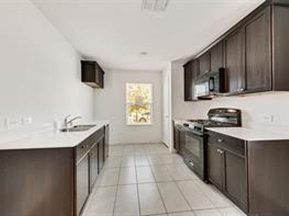 5th image of 2990 Wallace Wells Ct