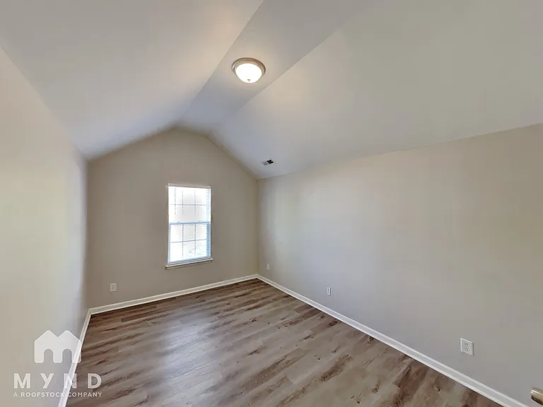 1101 Southridge Dr — Photo 19