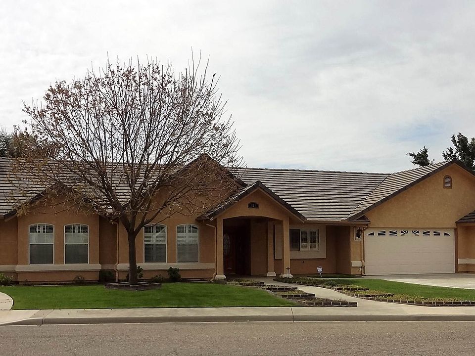 2nd image of 521 W Amber Way