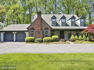 7704 Brickyard Rd, Potomac, MD 20854