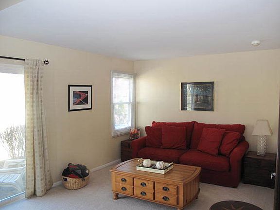 5th image of 2633 College Hill Cir #161