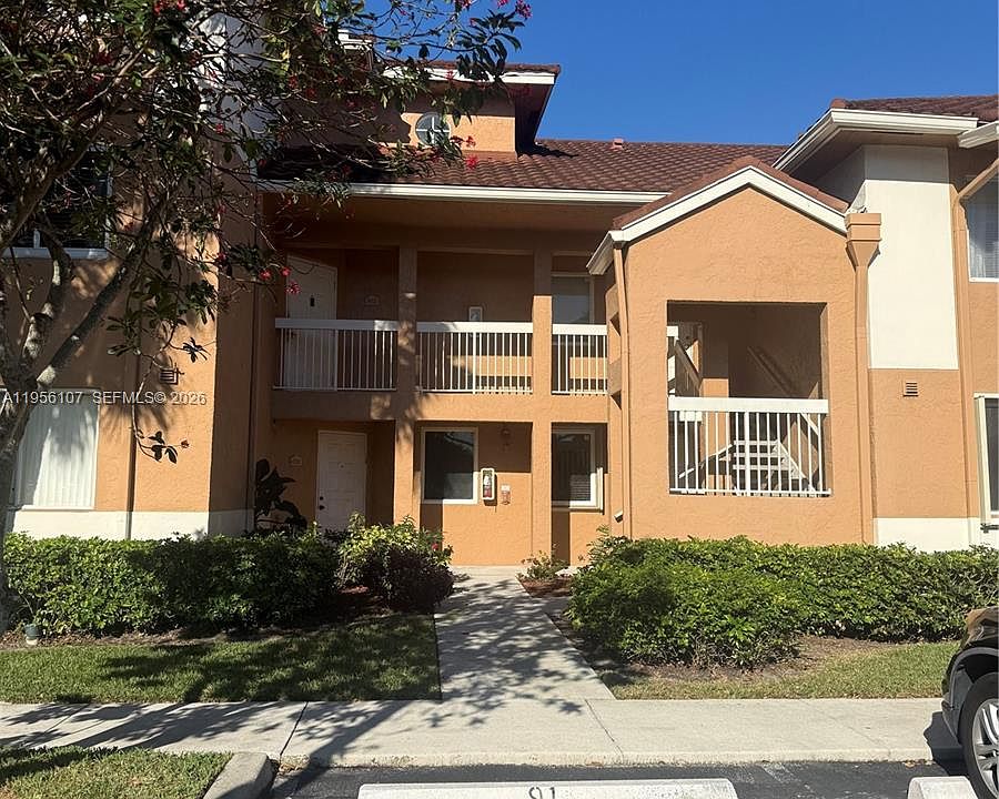 1st image of 759 NW 92nd Ave #759