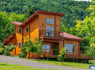 3053 Happy Valley Rd, Sequim, WA 98382