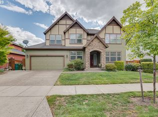 3510 E Grand Oak Dr, Newberg, OR 97132