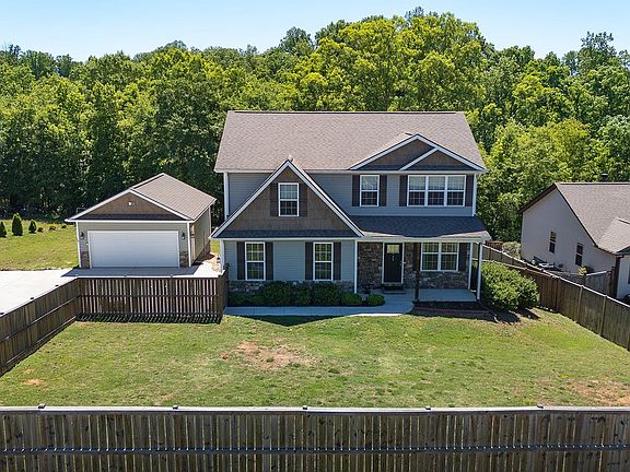 3rd image of 79 Lyman Lake Rd