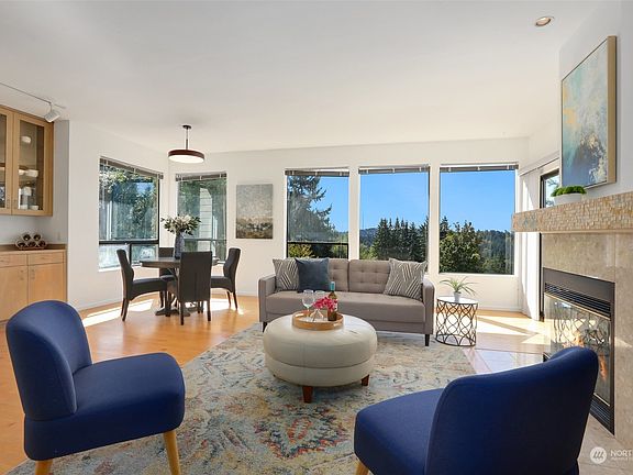 3rd image of 13527 SE 50th Place