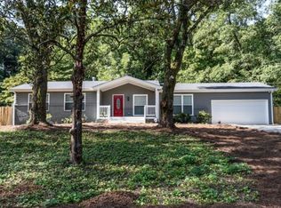 4199 Smithsonia Dr, Tucker, GA 30084