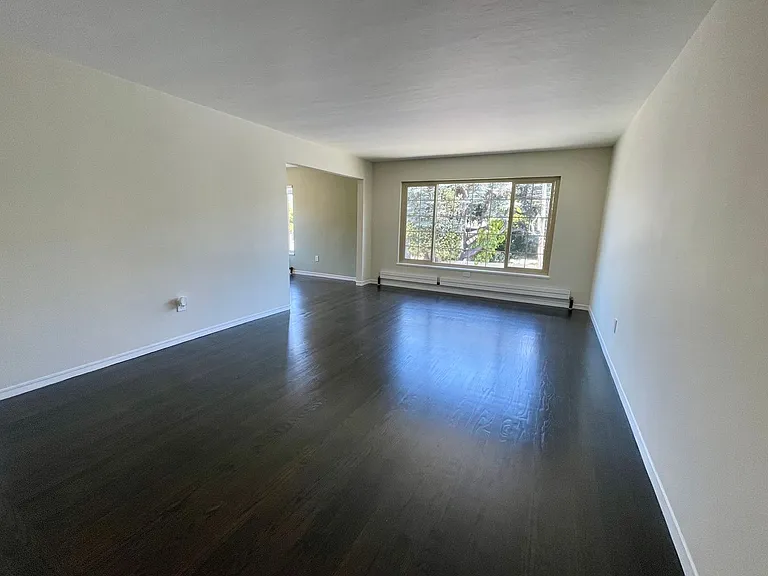 FourOFive Bellevue — Photo 9