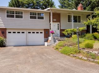 13583 SW 63rd Pl, Portland, OR 97219