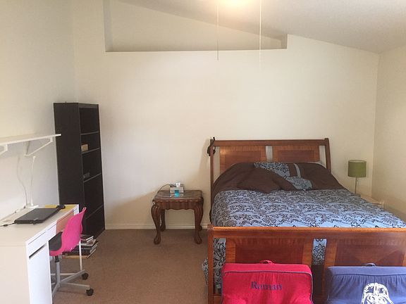 5th image of 6211 Venezia Pl