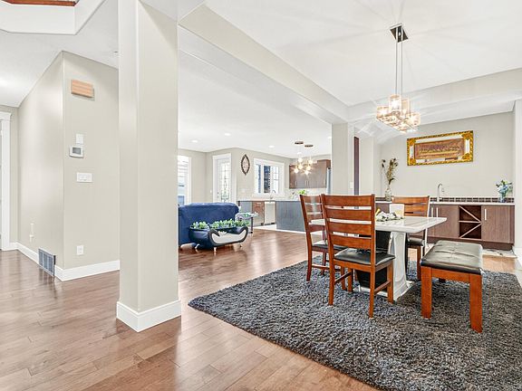 2nd image of 5803 32nd St NE