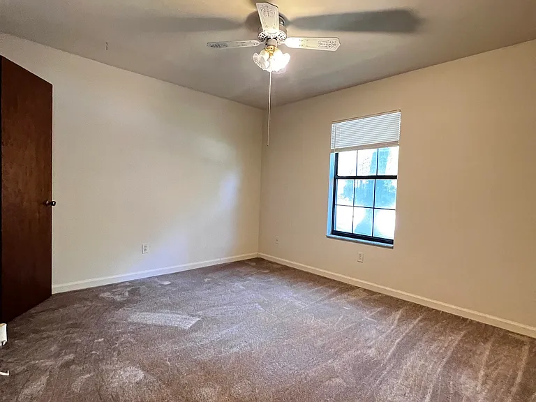 5674 Lumberjack Ln — Photo 12