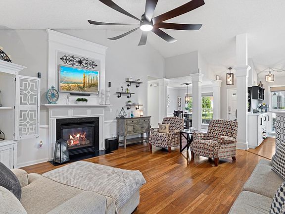 4th image of 51 Otago Pl