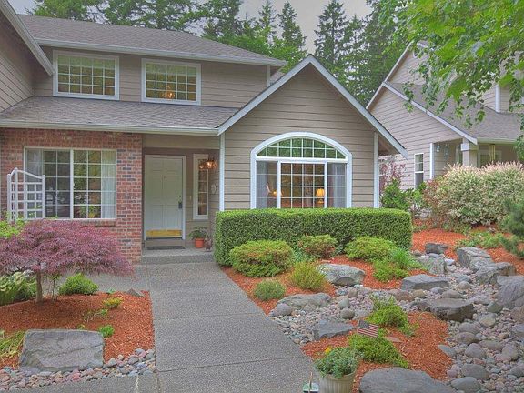 2nd image of 1115 48th Ct SE