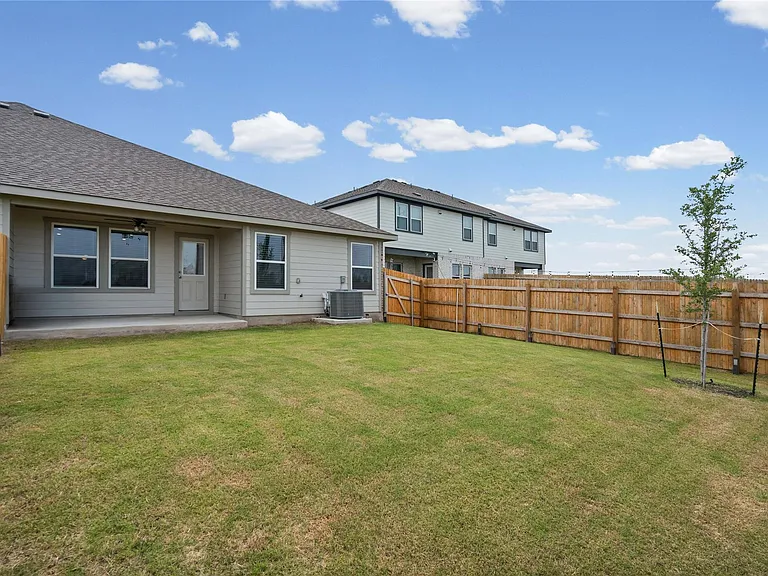 15004 Welsh Cobb Rd #A — Photo 18