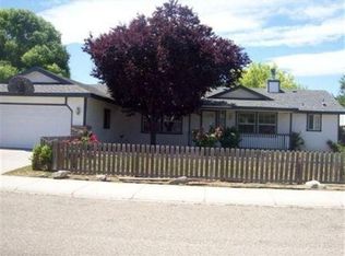 823 N Tall Pine Pl, Meridian, ID 83642