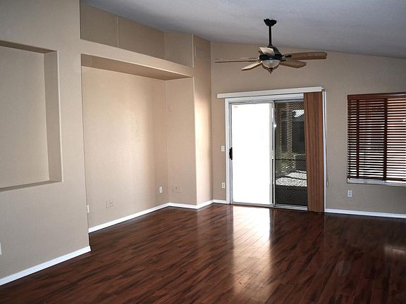 3rd image of 10316 N 94th Ln