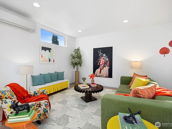 2nd image of 5026 35th Avenue S
