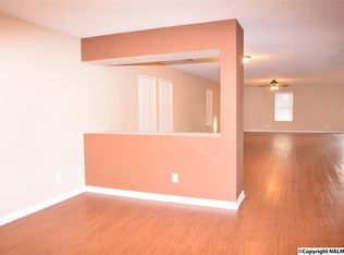 136 Cloverbrook Dr, Harvest, AL 35749