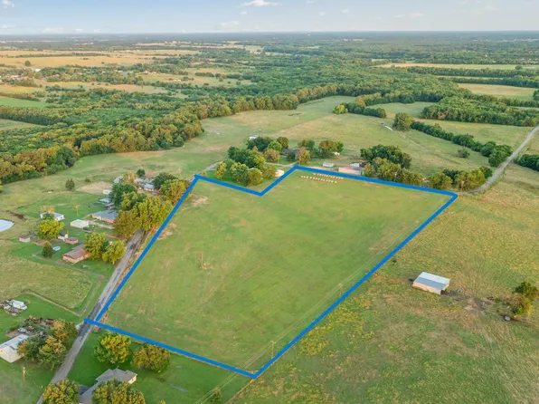 County Road 12200, Paris, TX 75462