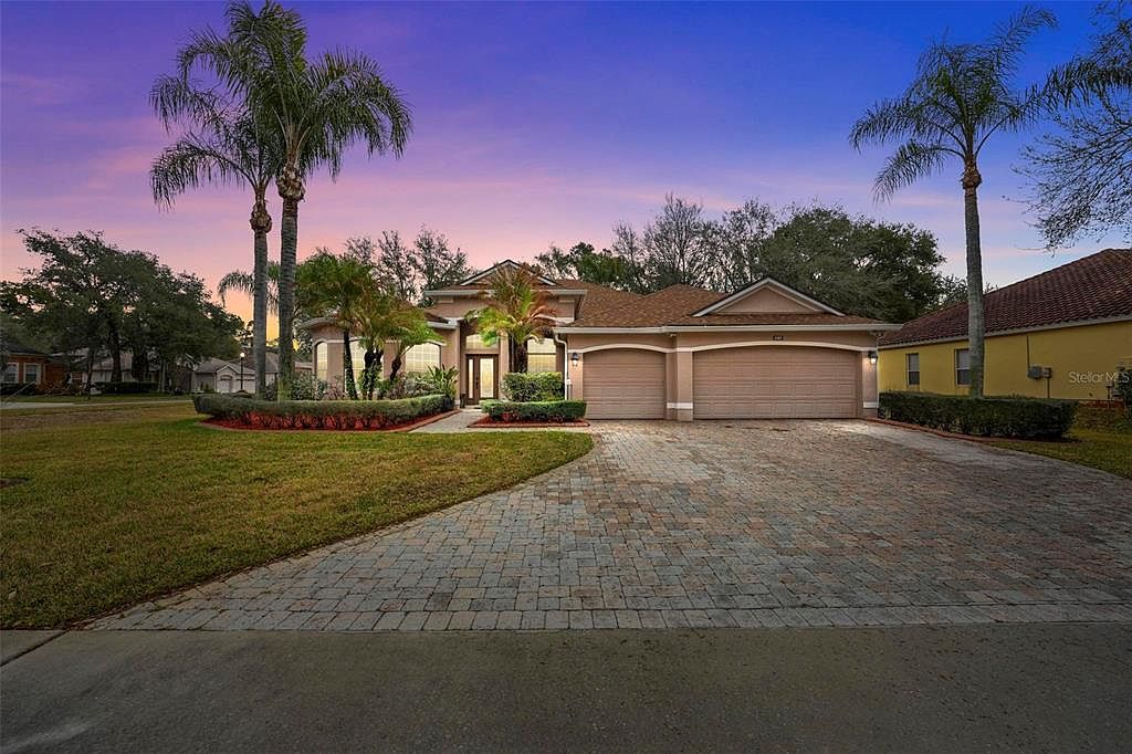 4385 Sea Rock Ct