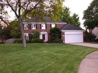 1220 N Foxdale Dr, Addison, IL 60101