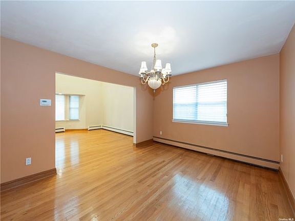 3rd image of 746 E Park Ct