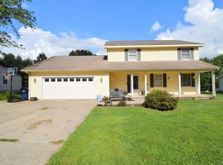 1304 Plum Ave, Mount Vernon, IL 62864